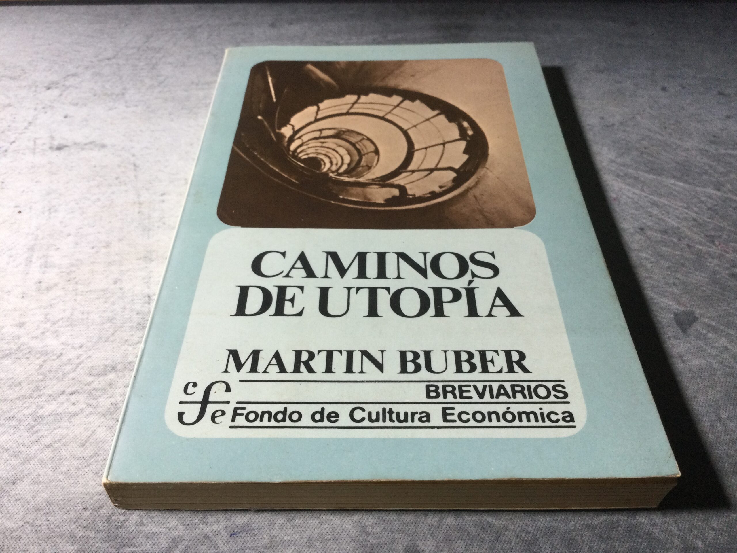 ¡Utopía fallida!